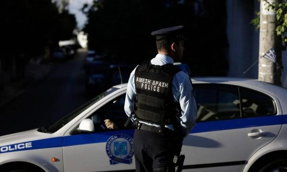 Συνελήφθησαν δύο Σέρβοι, μέλη της συμμορίας «Ροζ Πάνθηρες» - Είχαν ληστέψει δύο κοσμηματοπωλεία στην Αθήνα